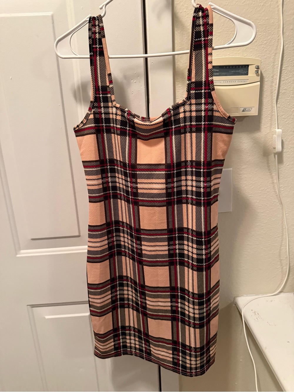 SHEIN Peach Plaid Sleeveless Bodycon Dress with Black & Red Accents